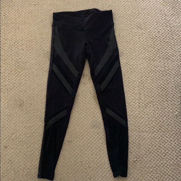 ALO Yoga Pants - Alo yoga epic leggings
